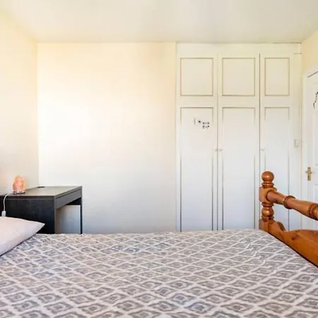 Kimmage Quarto em Acomodações Particulares Dublin